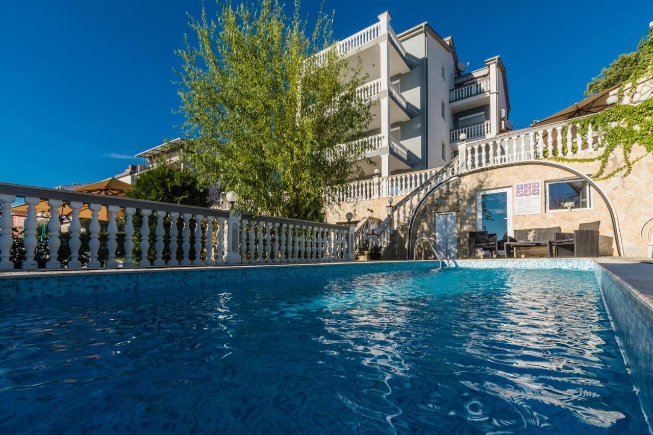 Villa Mara Crikvenica Extérieur photo